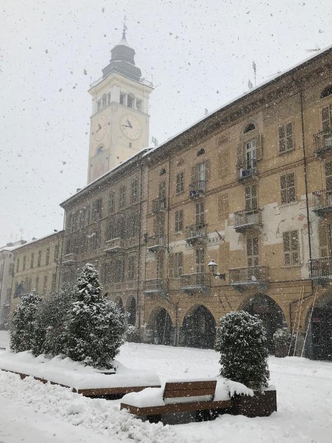 Virasol In Citta, Camera Nuvole Cuneo Exterior photo